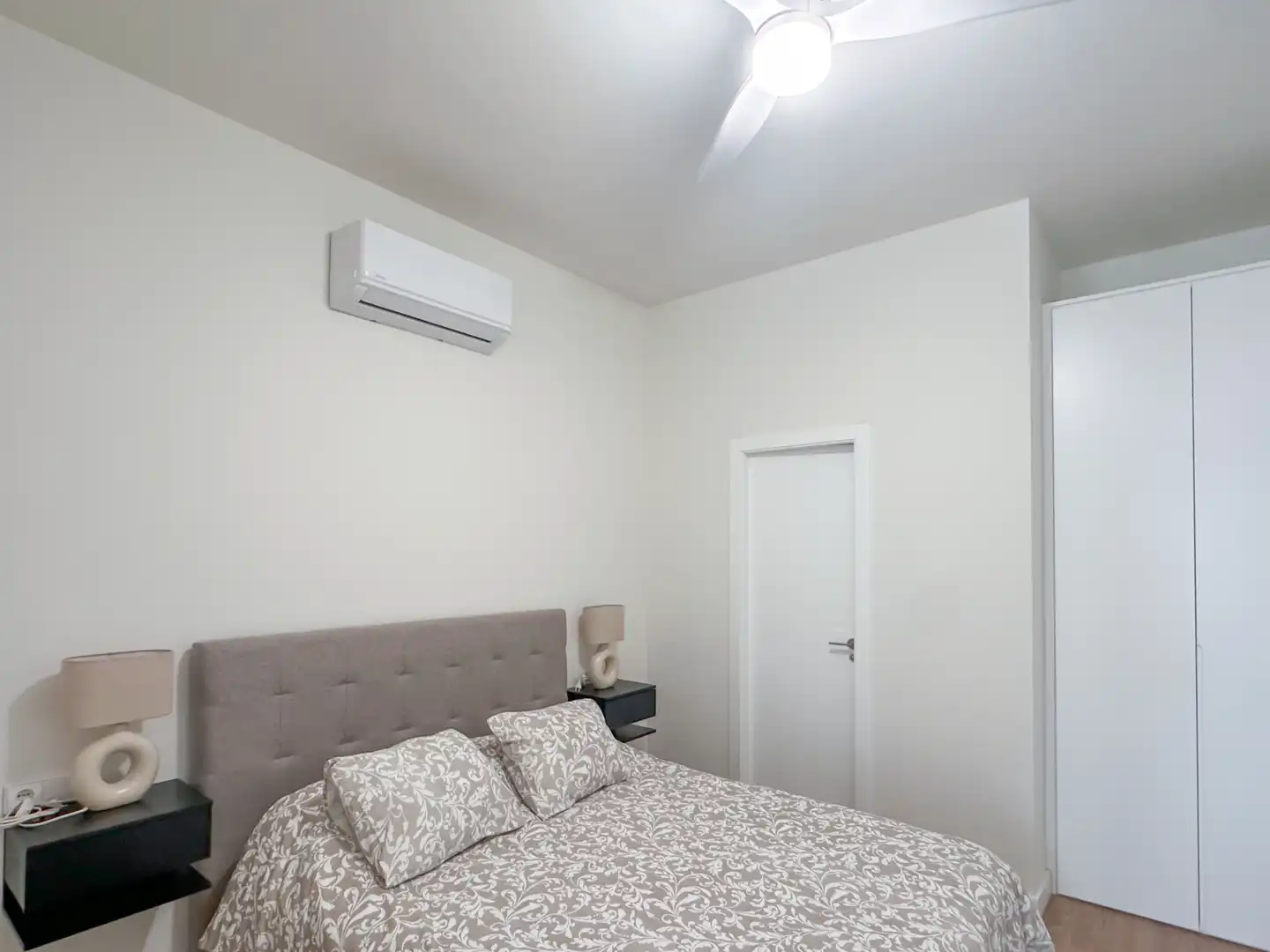 Flat with pool for sale in Calle Cueva de Menga 1, imagen 10