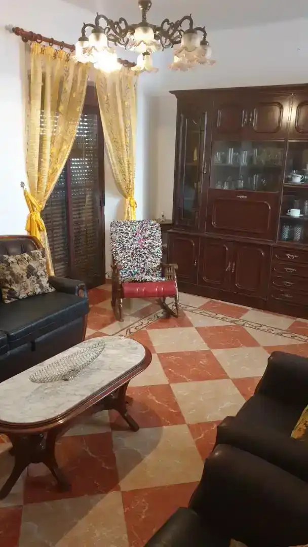 Sala d'estar de Pis en venda en Arenas amb Aire condicionat, Jardí privat i Traster
