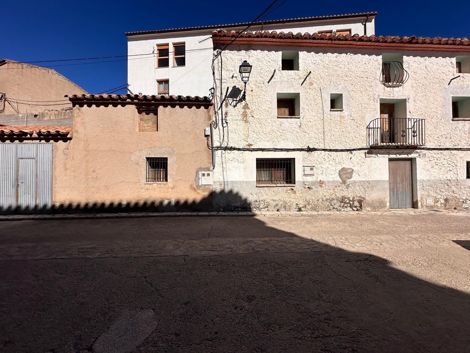Exterior view of Single-family semi-detached for sale in Chodos / Xodos  with Heating and Balcony