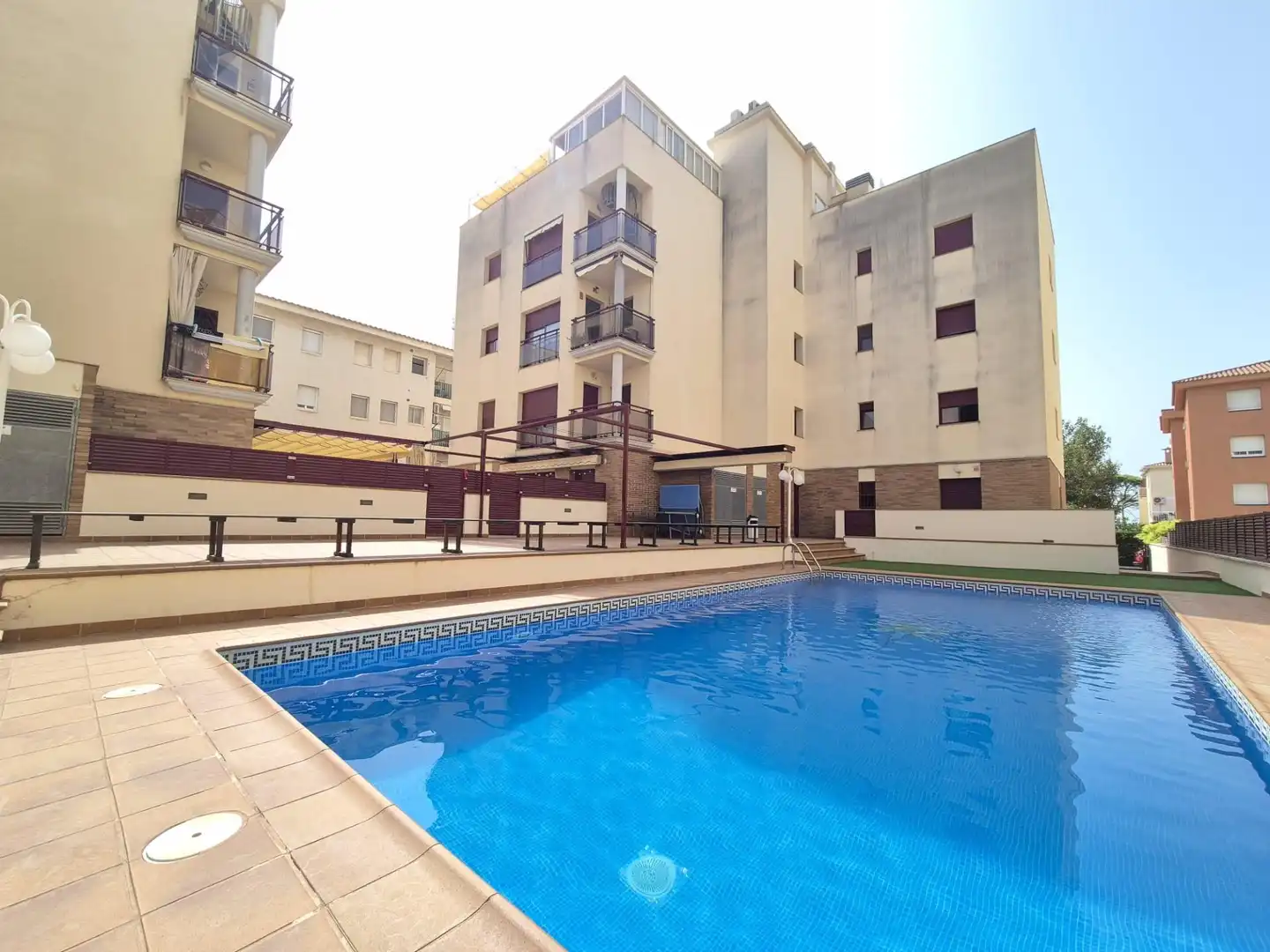 Piscina de Pis en venda en El Vendrell amb Aire condicionat, Calefacció i Terrassa