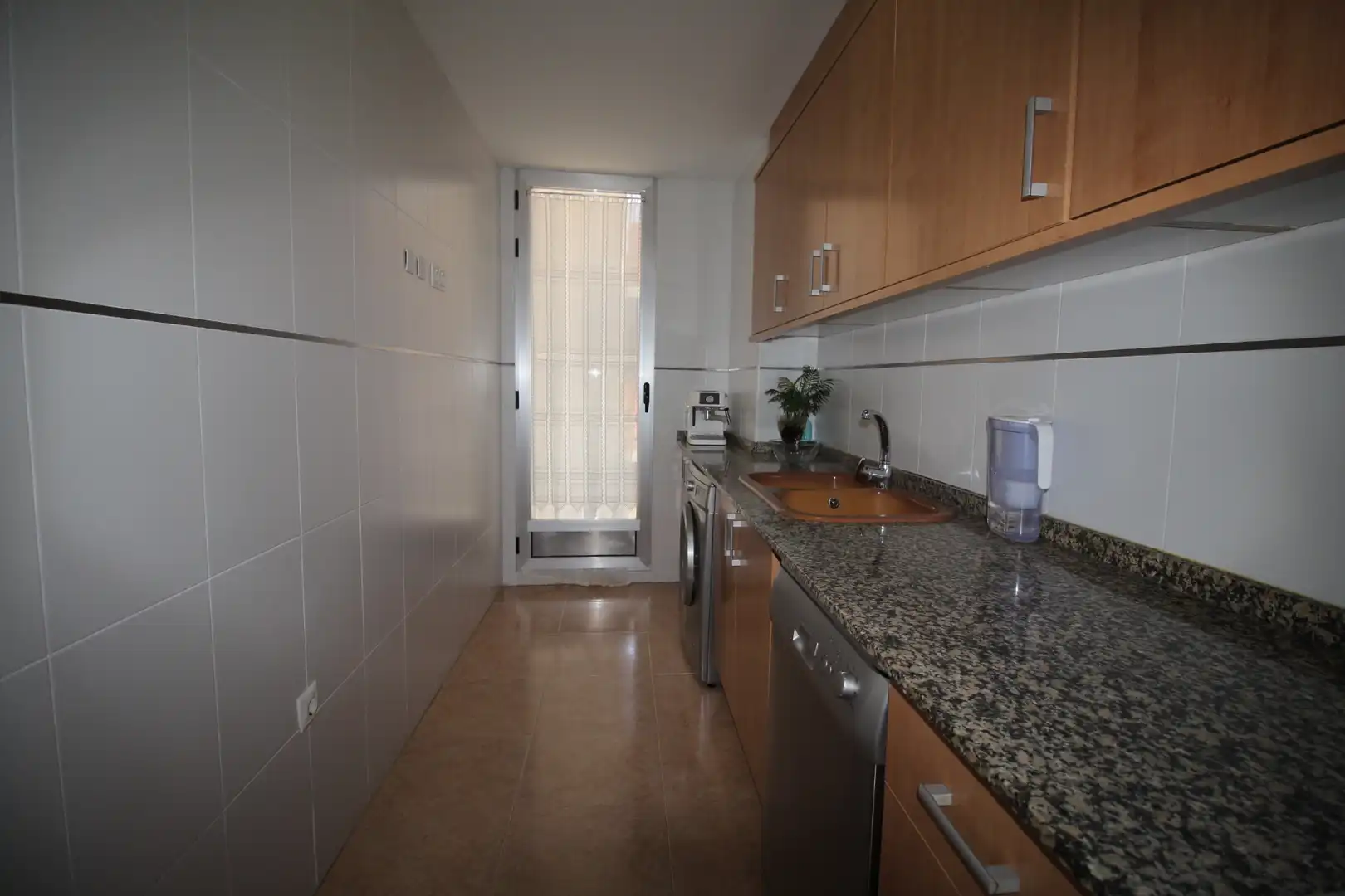Kitchen of Flat for sale in Carlet  with Terrace, Storage room and Oven