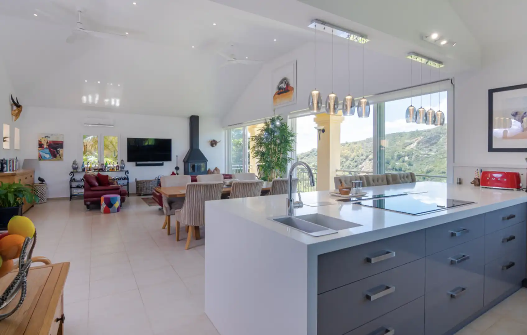 Villa con terrazza in vendita a Altos de Estepona, imagen 2
