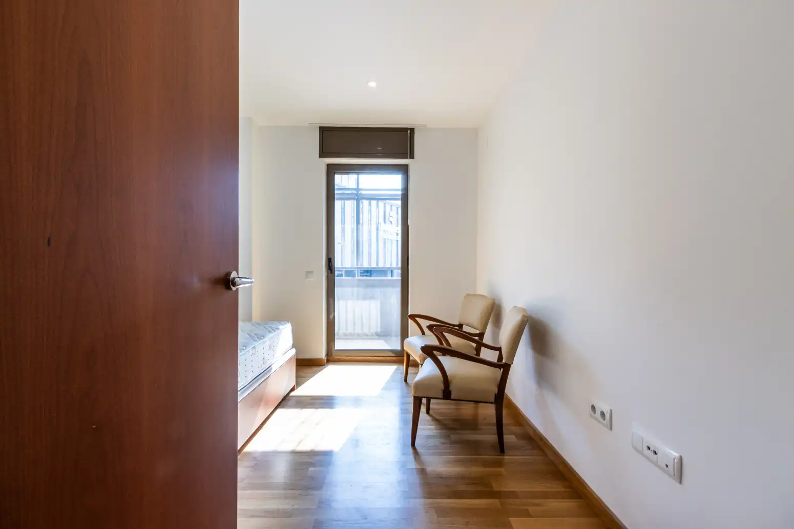 Dormitori de Pis en venda en Terrassa amb Aire condicionat, Calefacció i Parquet