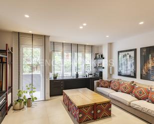 Living room of Apartment for sale in  Barcelona Capital  with Air Conditioner, Heating and Terrace