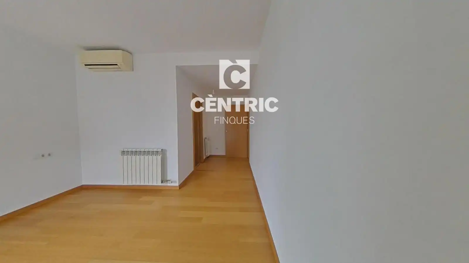 Flat for sale in Plaça Catalunya - Escola Industrial