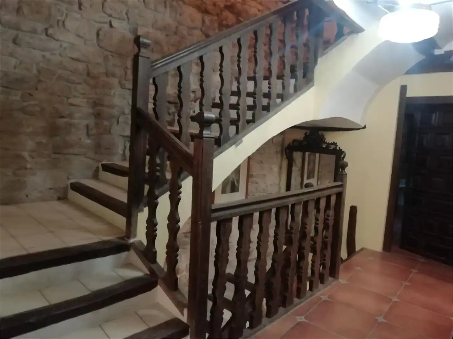 Casa adosada en venda en Aras amb Parquet, Traster i Forn