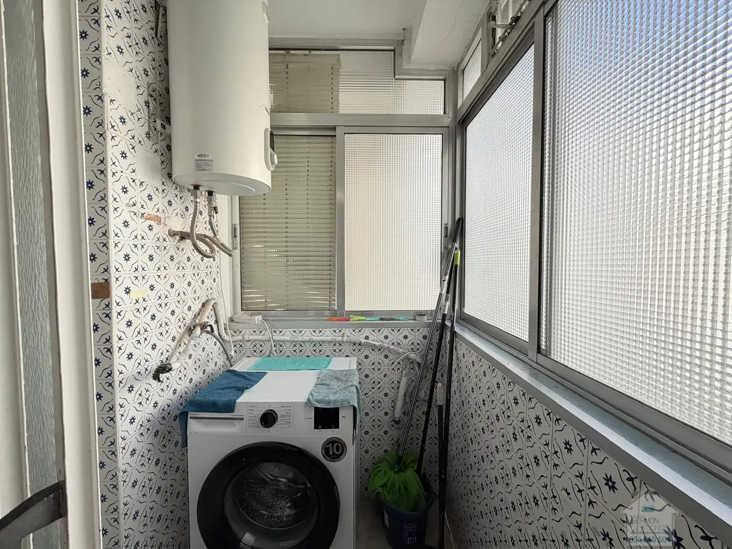 Terrasse von Wohnung zur Miete in Nervión