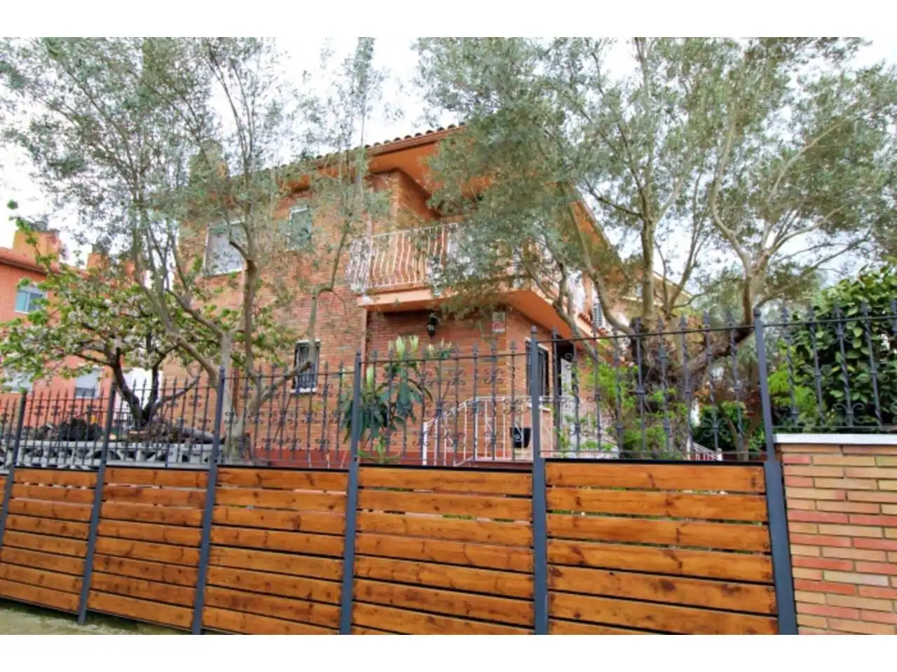 Casa o xalet en venda a Calle Girona, Polinyà