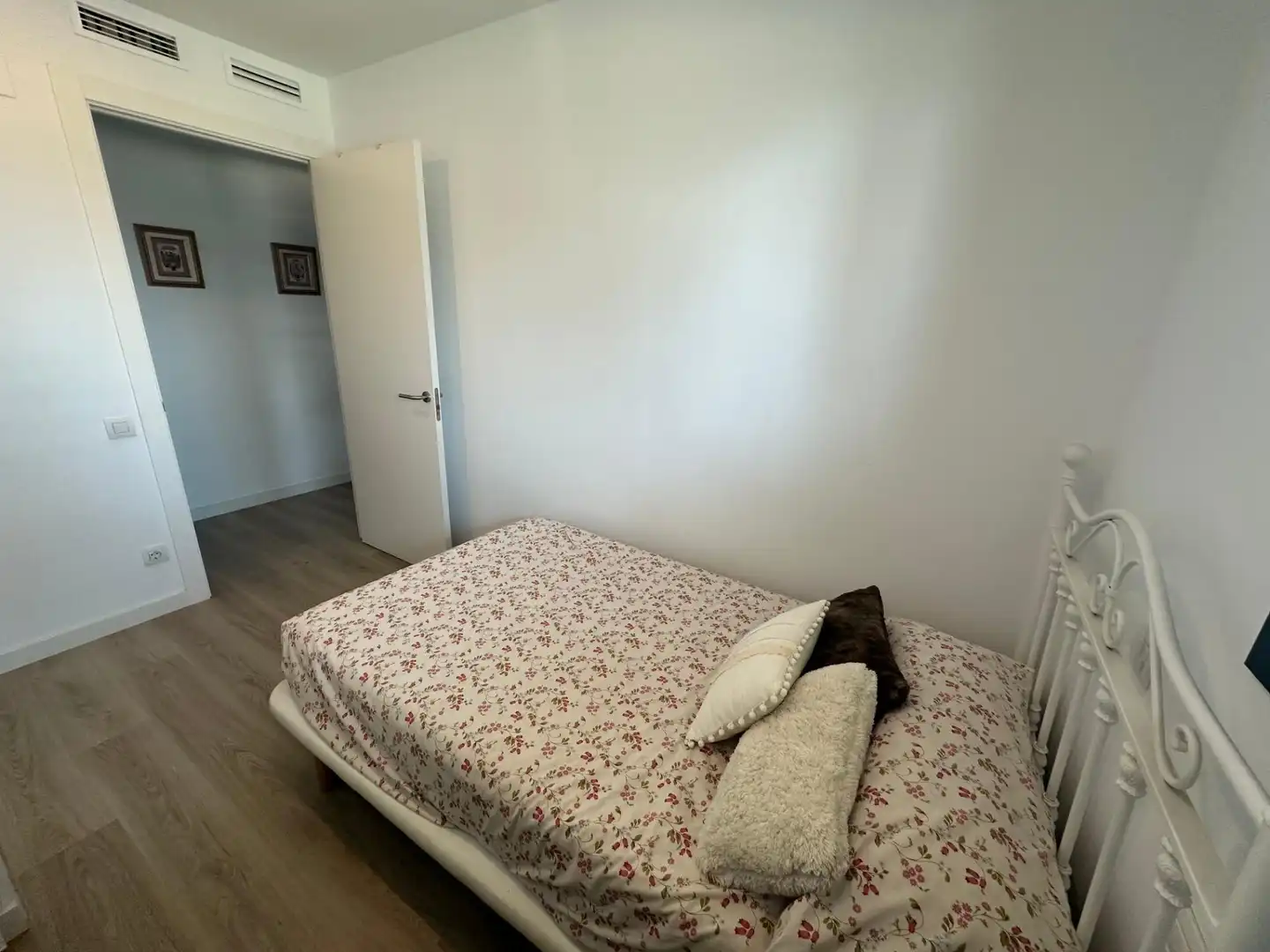 Habitación de Piso de alquiler en Badalona con Calefacción, Parquet y Trastero