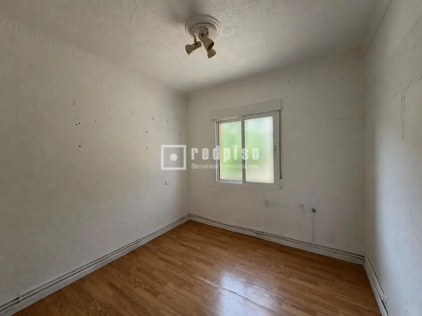 Habitación de Piso en venta en Alcorcón con Calefacción, Parquet y Terraza