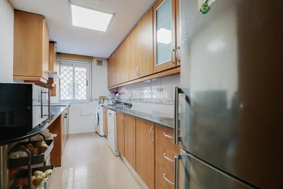Cuina de Pis en venda en Terrassa amb Aire condicionat i Calefacció