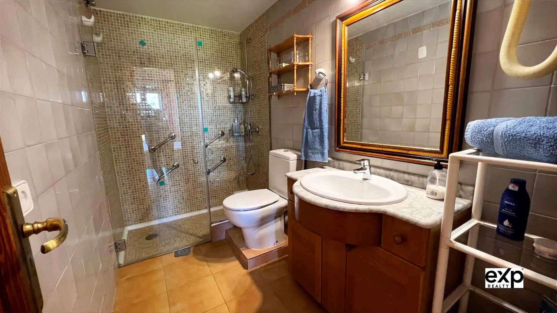 Baño de Casa adosada en venta en Valldemossa con Calefacción, Jardín privado y Terraza