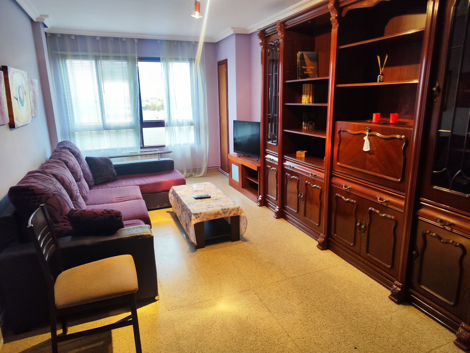 Sala d'estar de Pis en venda en Villamuriel de Cerrato amb Calefacció, Traster i Moblat