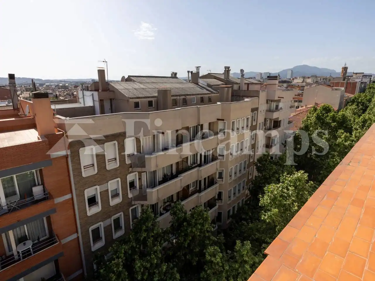 Vista exterior de Pis en venda en Sabadell amb Calefacció, Parquet i Terrassa