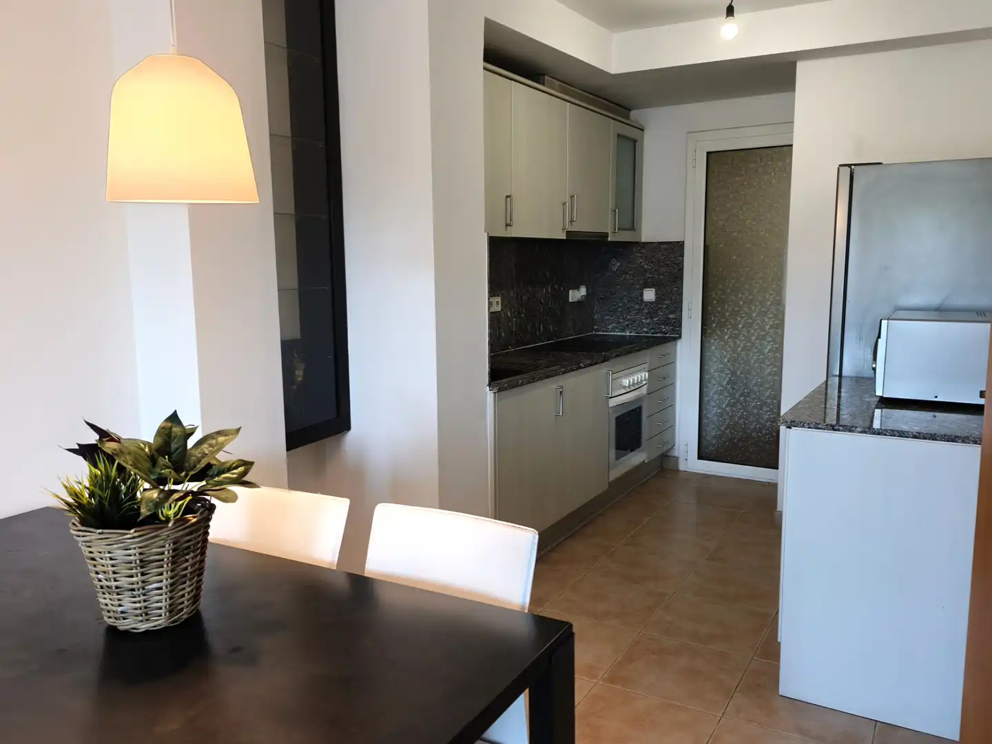 Cuina de Pis en venda en Girona amb Calefacció i Terrassa