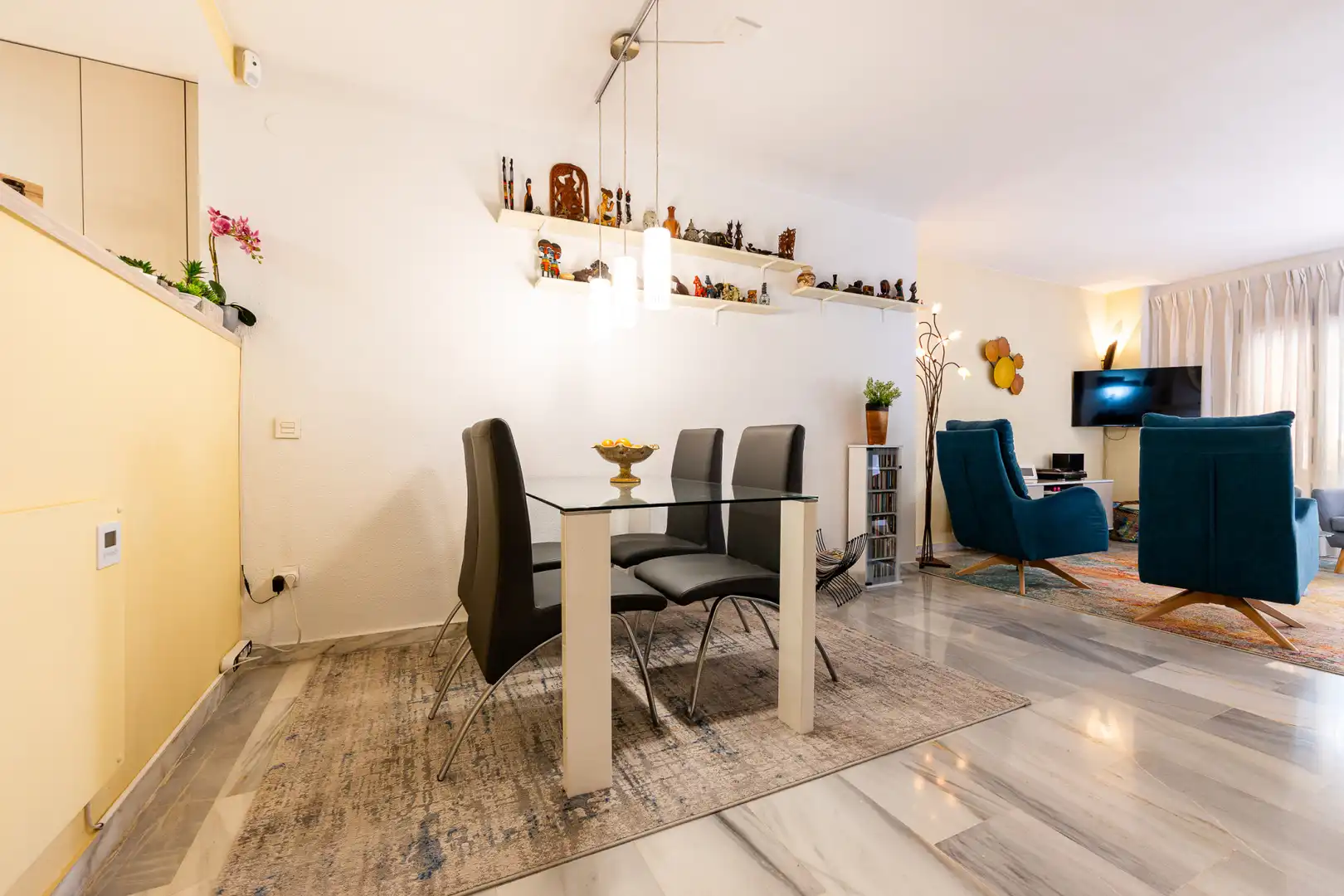 Menjador de Apartament en venda en Mijas amb Aire condicionat, Calefacció i Terrassa