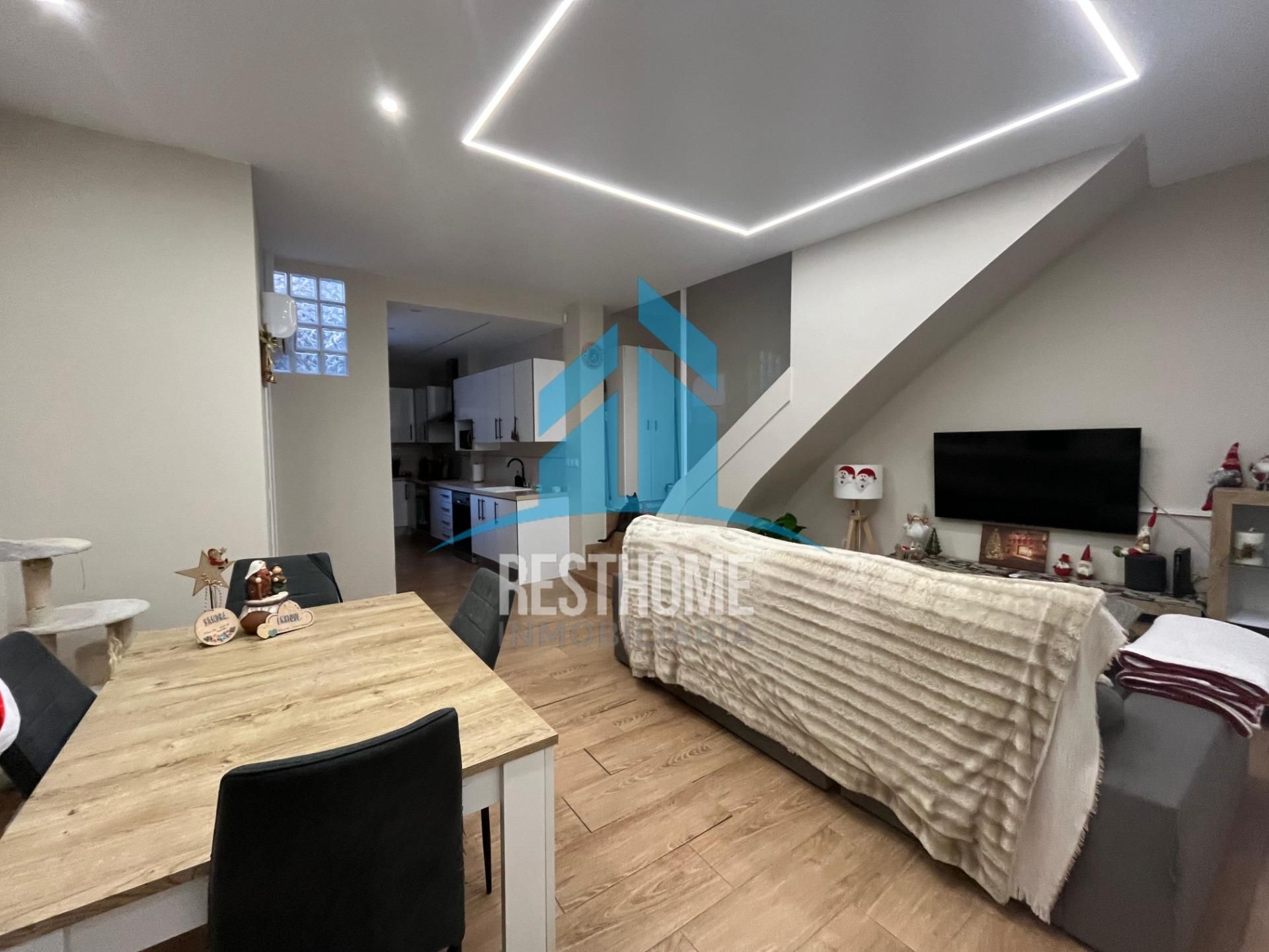 House or chalet for sale in Cullera  with Air Conditioner, Terrace and Balcony