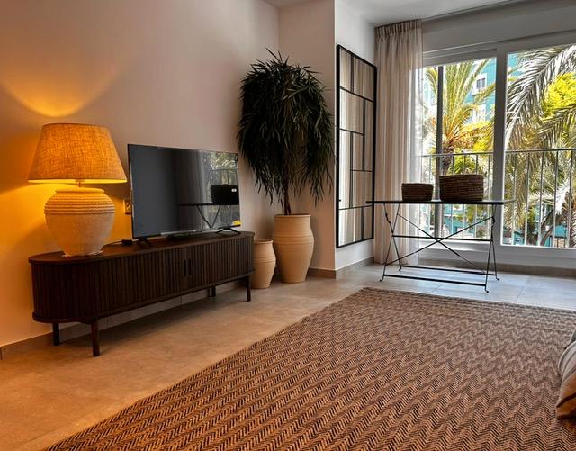 Photo 1 of Flat to rent in Plaza Músico Óscar Tordera Iñesta, Mercado, Alicante