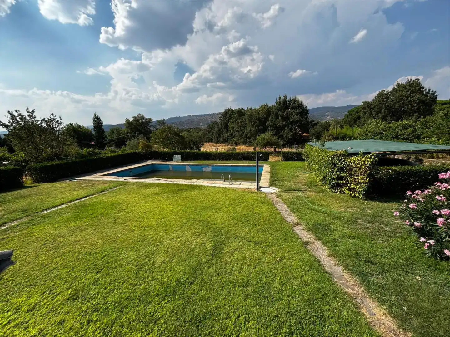 Piscina de Piso en venta en Hervás con Jardín privado, Trastero y Piscina