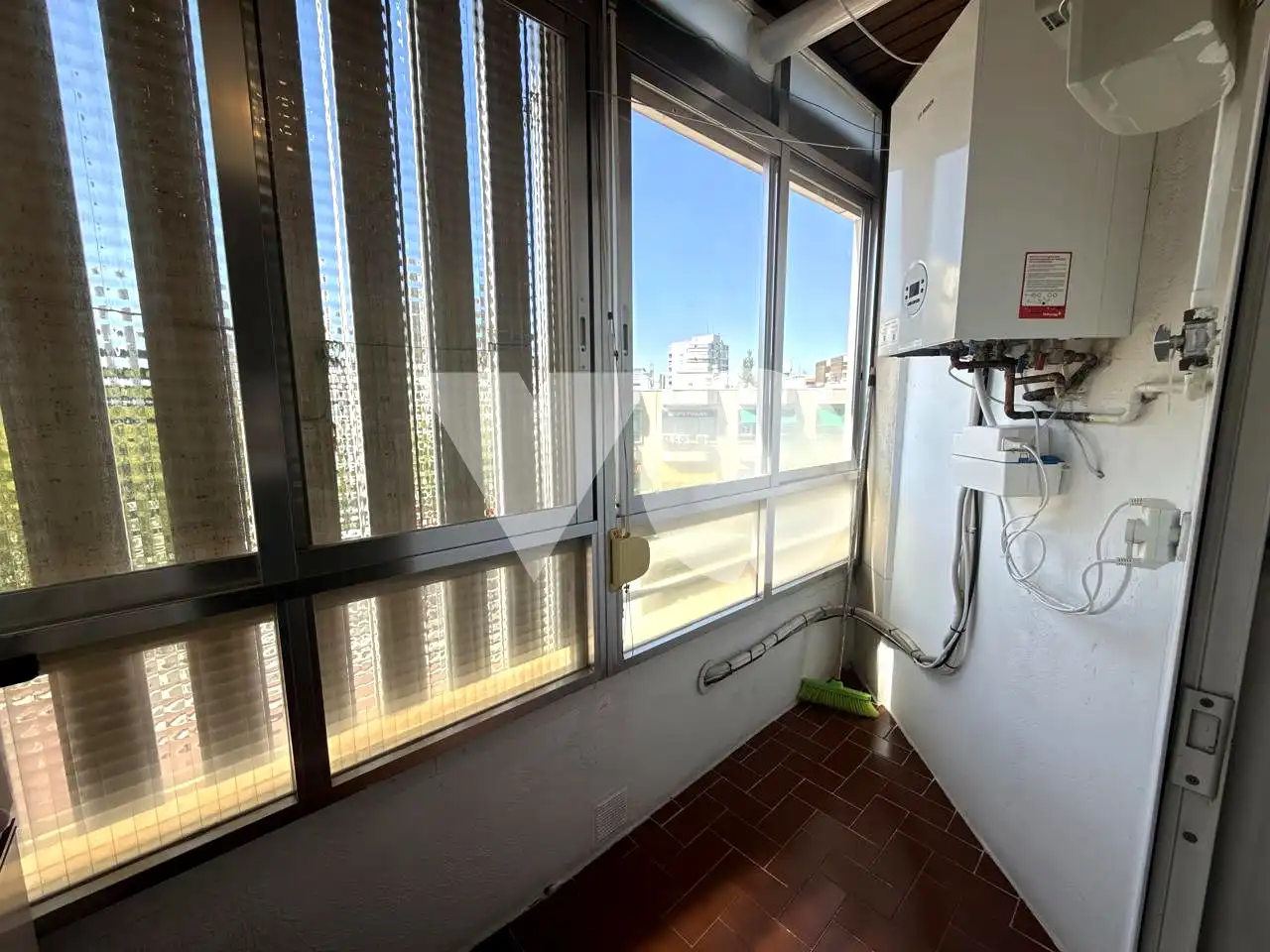 Habitación de Piso en venta en Madrid con Aire acondicionado, Calefacción y Terraza