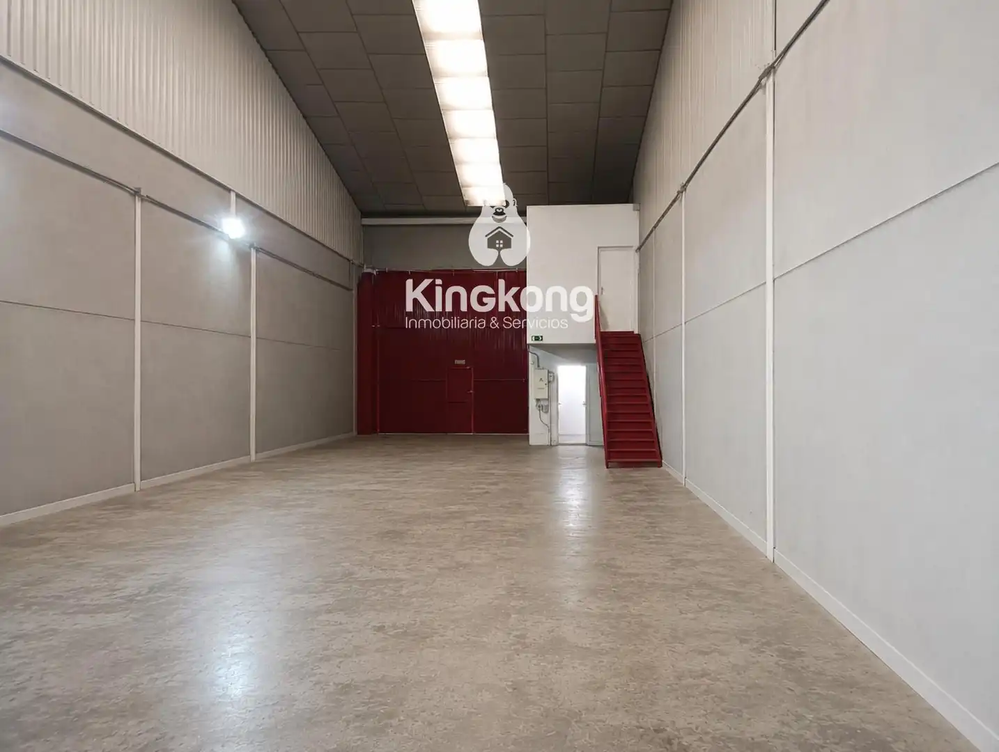 Industrial building for sale in Campo Real, imagen 2