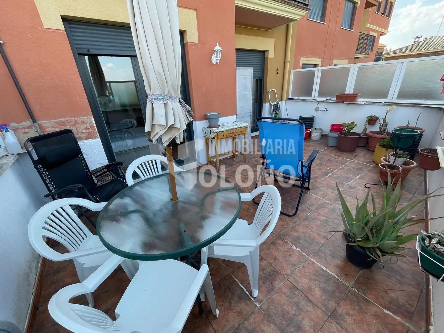 Terraza de Apartamento en venta en Castañares de Rioja con Calefacción, Parquet y Terraza