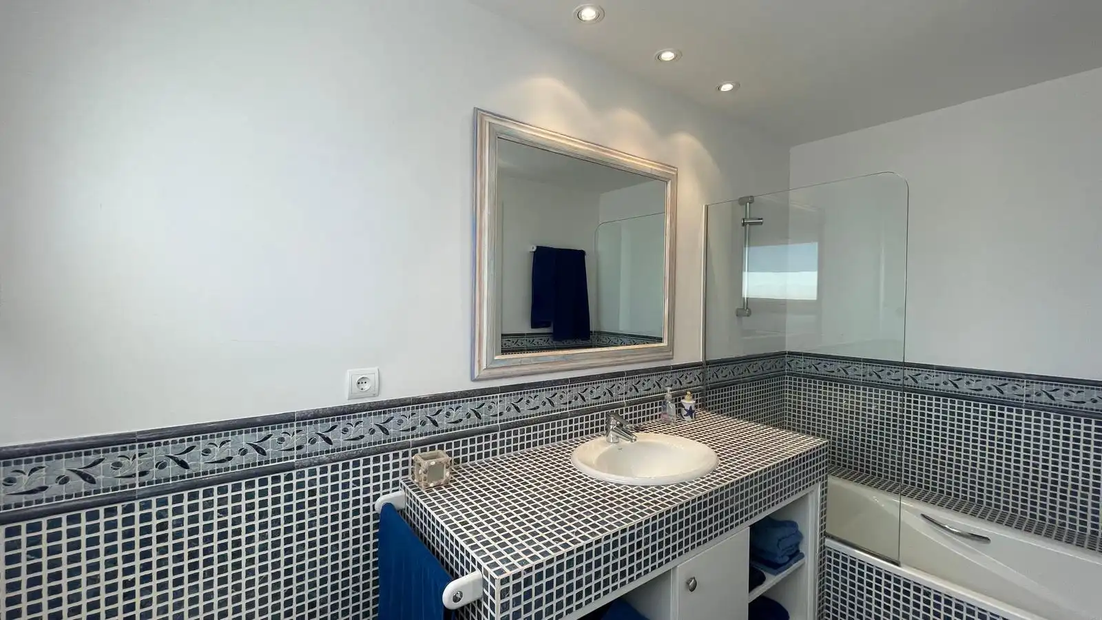 Bany de Casa o xalet en venda en Palafrugell amb Jardí privat, Terrassa i Traster