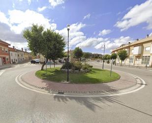 Vista exterior de Casa o xalet en venda en Villagonzalo Pedernales amb Jardí privat