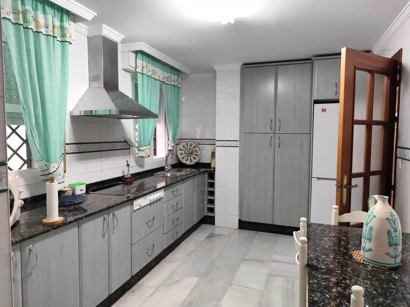 Appartamento con balcone in affitto a Calle Manuel de Diego Lora 6, imagen 13