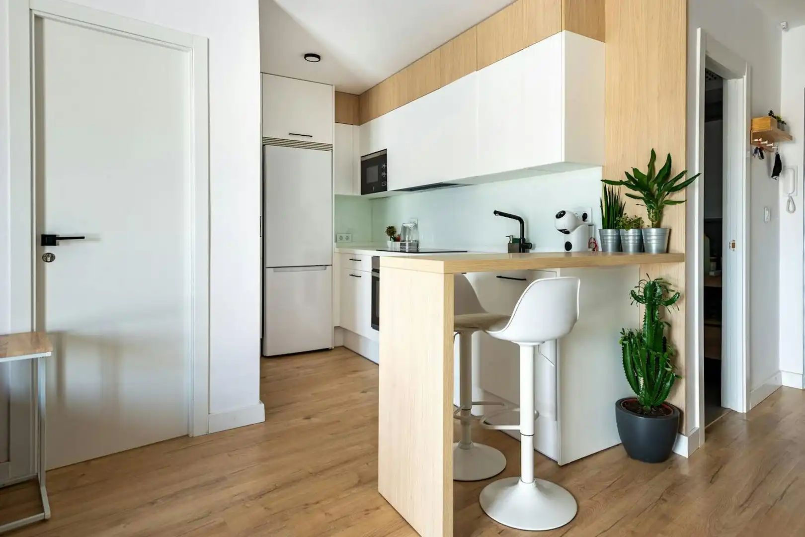 Cocina de Piso de alquiler en Sevilla con Aire acondicionado, Calefacción y Amueblado