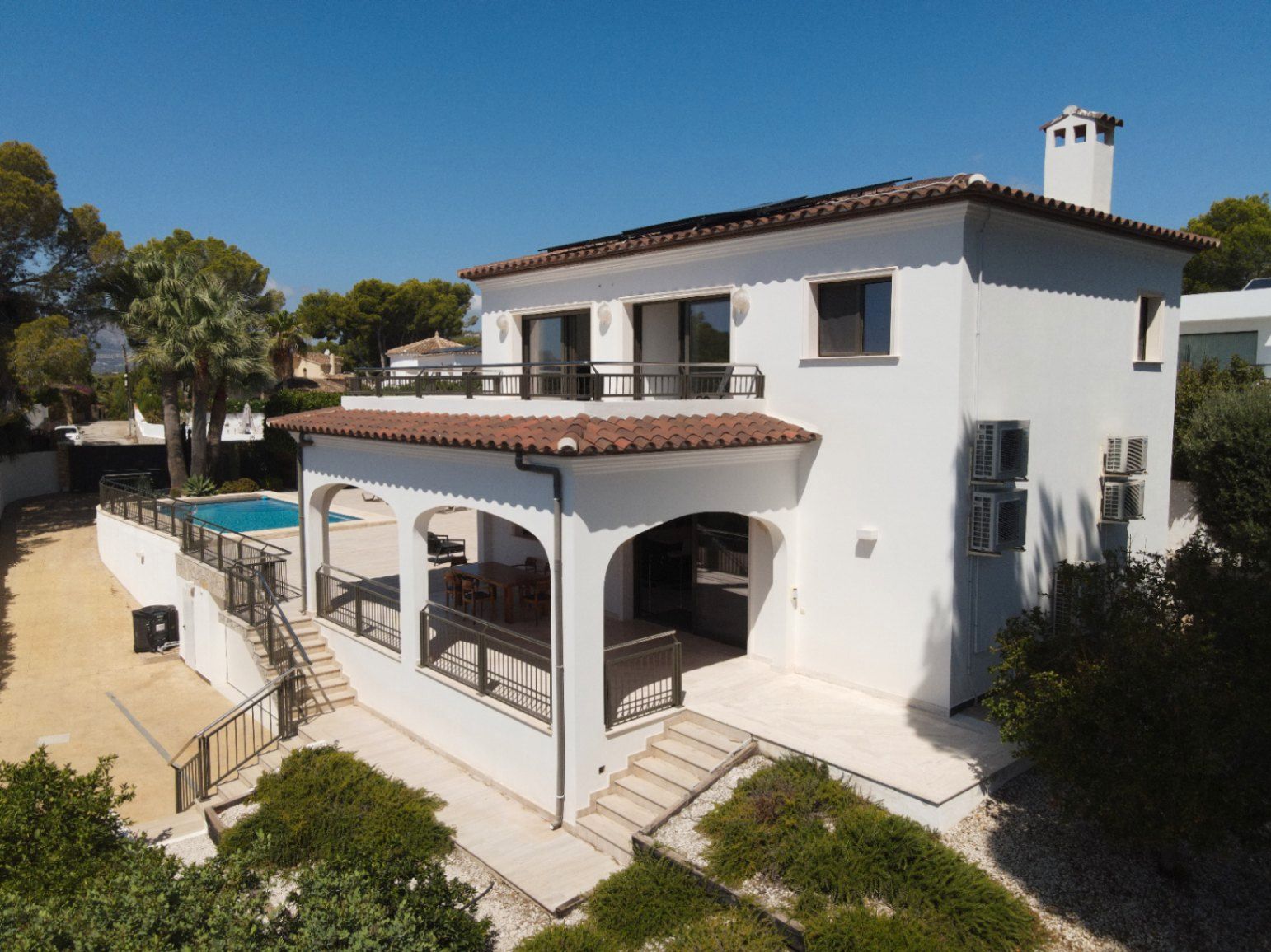 Vista exterior de Casa o xalet en venda en Moraira amb Aire condicionat, Calefacció i Jardí privat