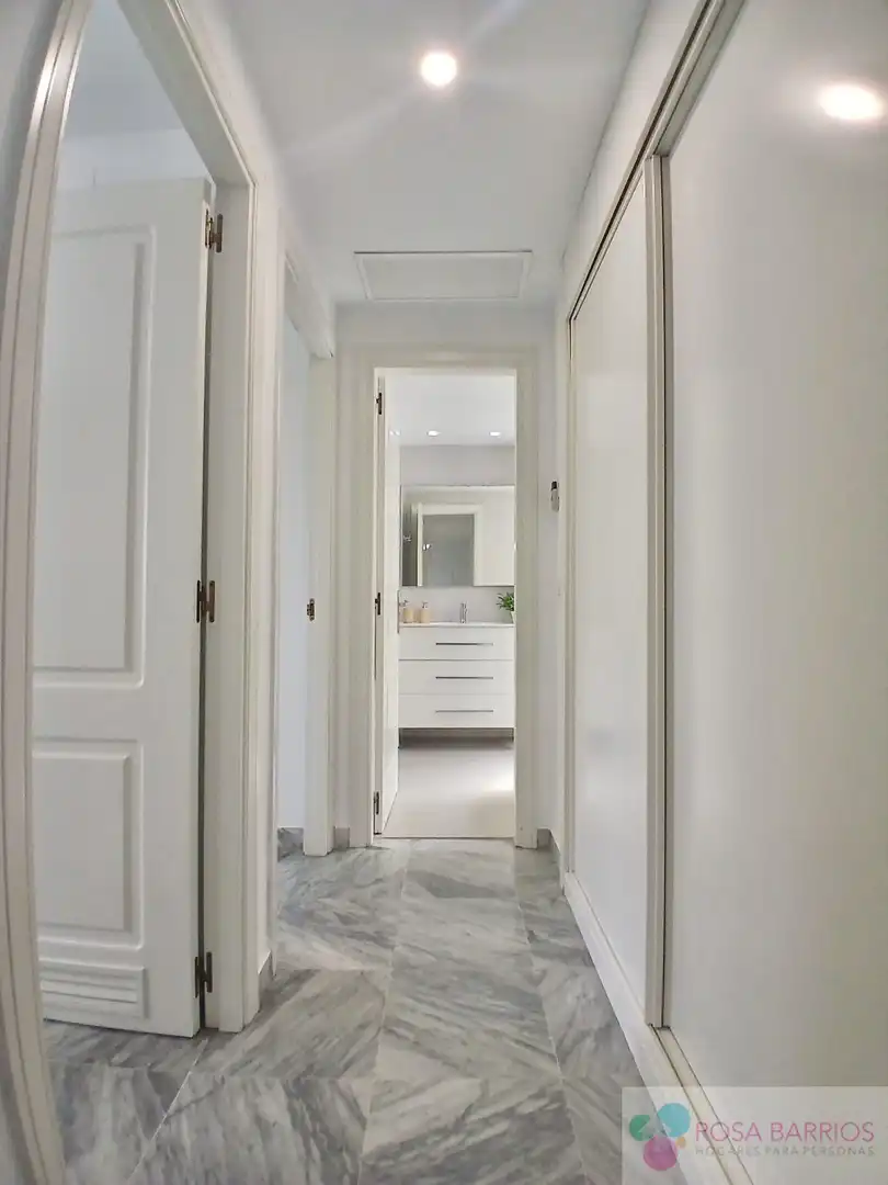 Flat for rent in Marbella  with Terrace, Furnished and Community pool