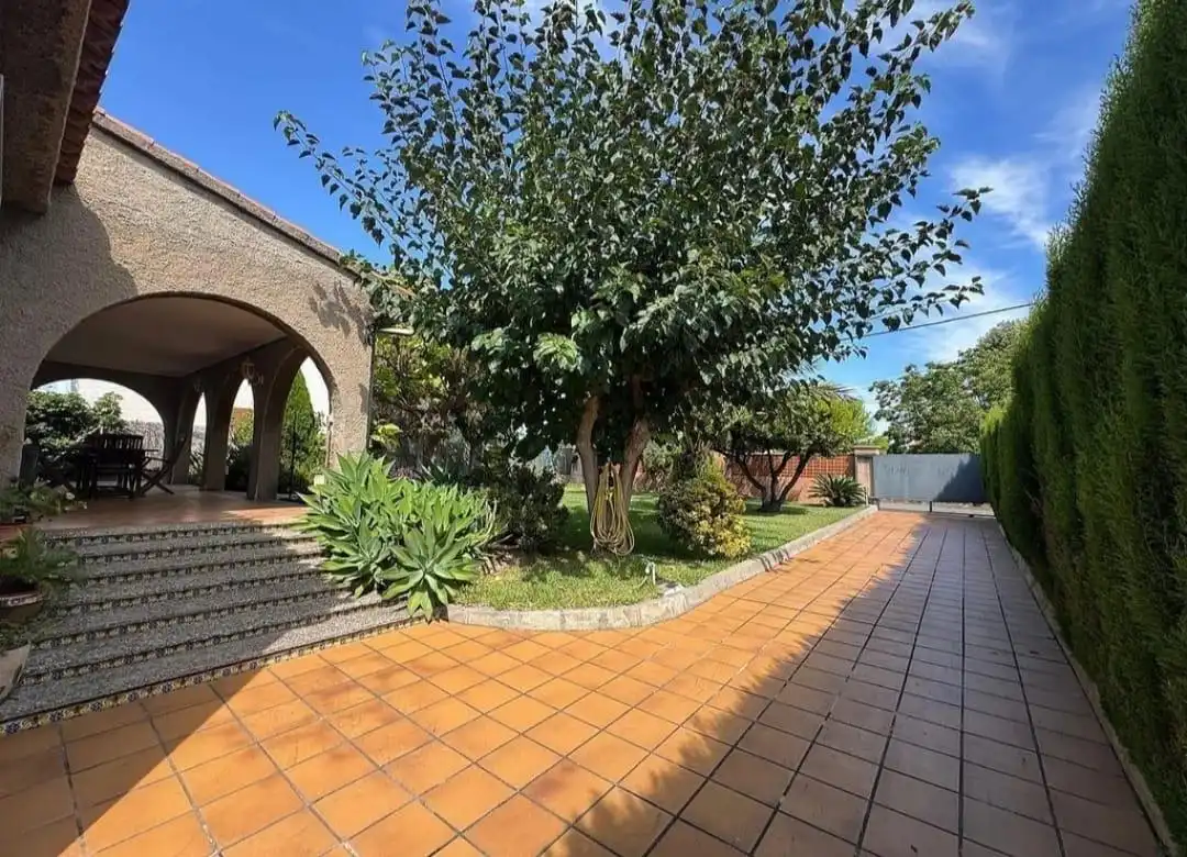 Garden of Houses for sale in Almazora / Almassora  with Air Conditioner, Private garden and Terrace
