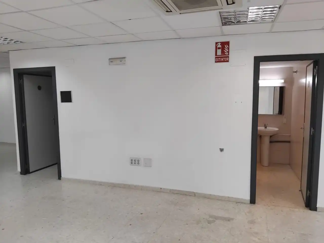 Oficina amb ascensor de lloguer a Centro, imagen 23