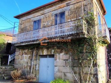 Casa con balcone in vendita a Cartelle