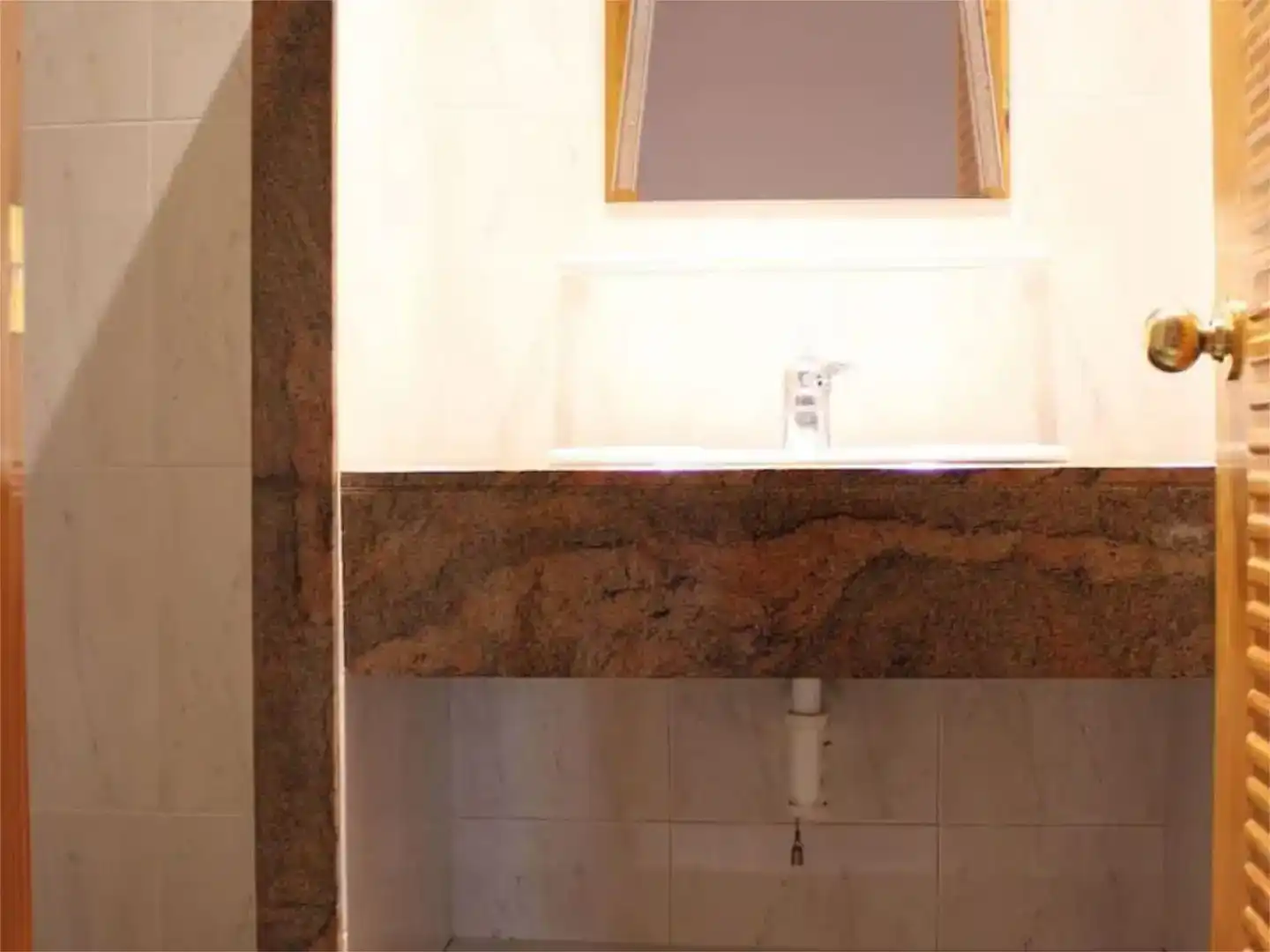 Bany de Casa o xalet de lloguer en Llagostera amb Aire condicionat, Jardí privat i Parquet