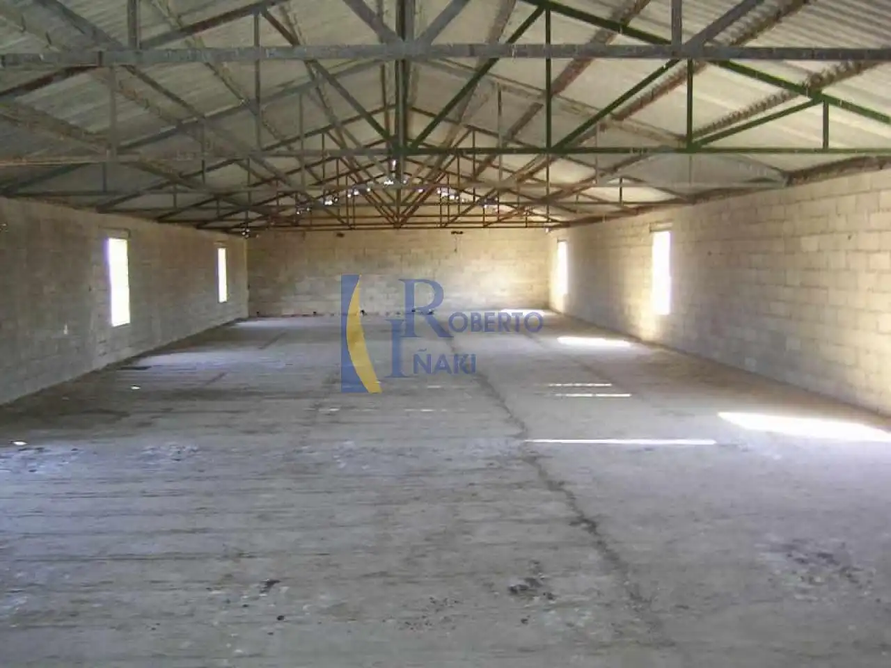 Nau industrial en venda en Valverde-Enrique
