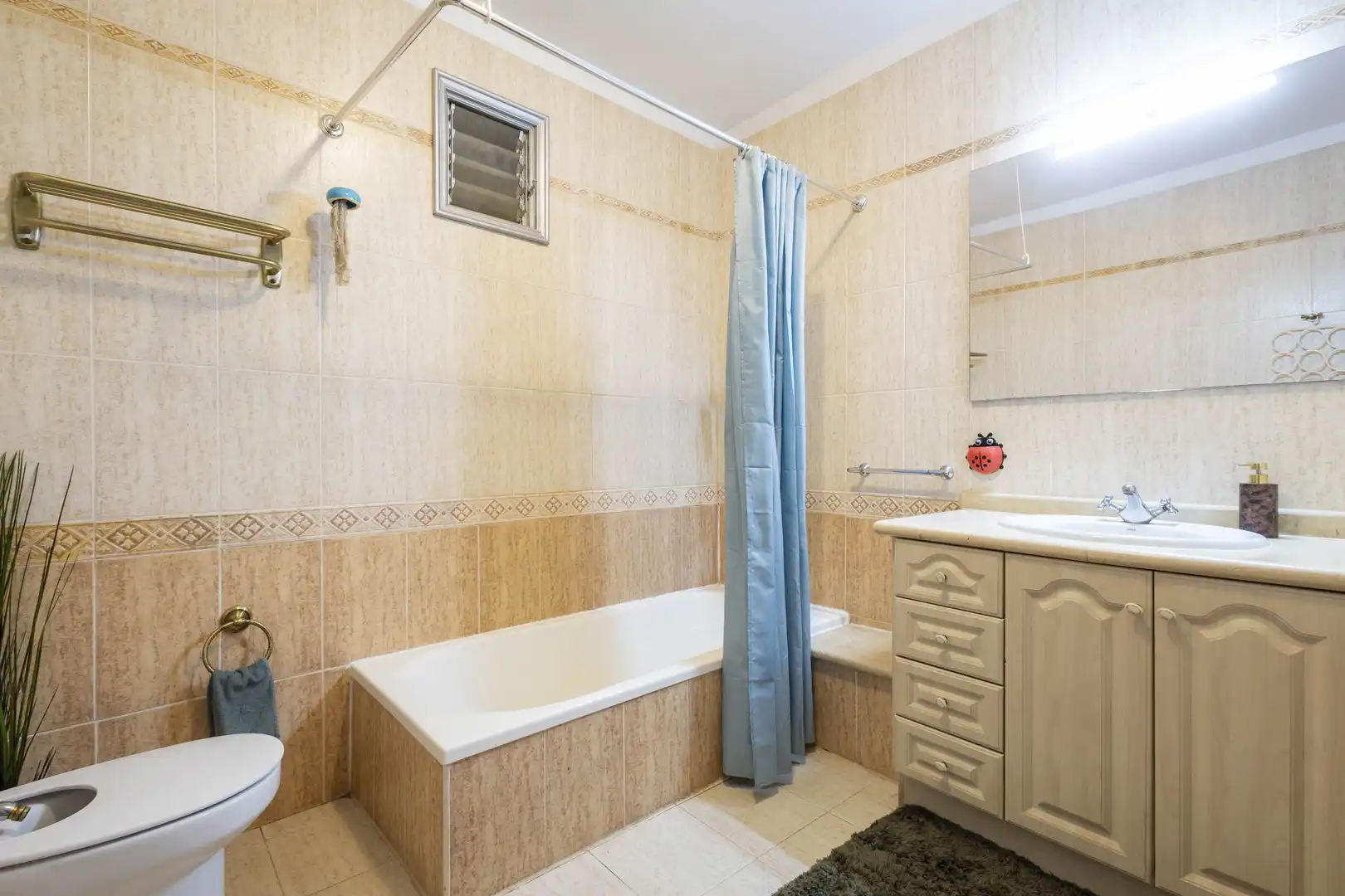 Baño de Piso en venta en La Orotava con Calefacción y Amueblado