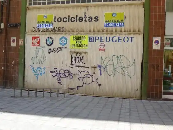 Local comercial en venda a Jaén Kalea