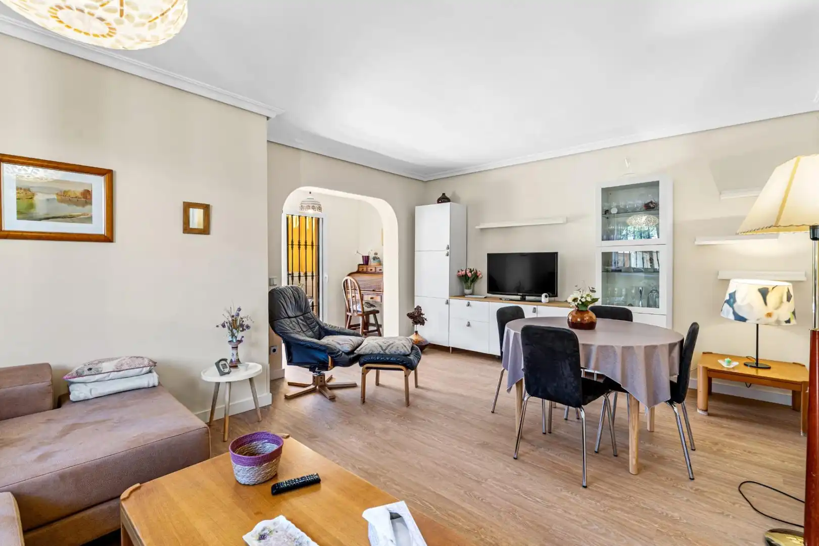 Living room of Detached homes for sale in Fuengirola  with Air Conditioner, Private garden and Terrace