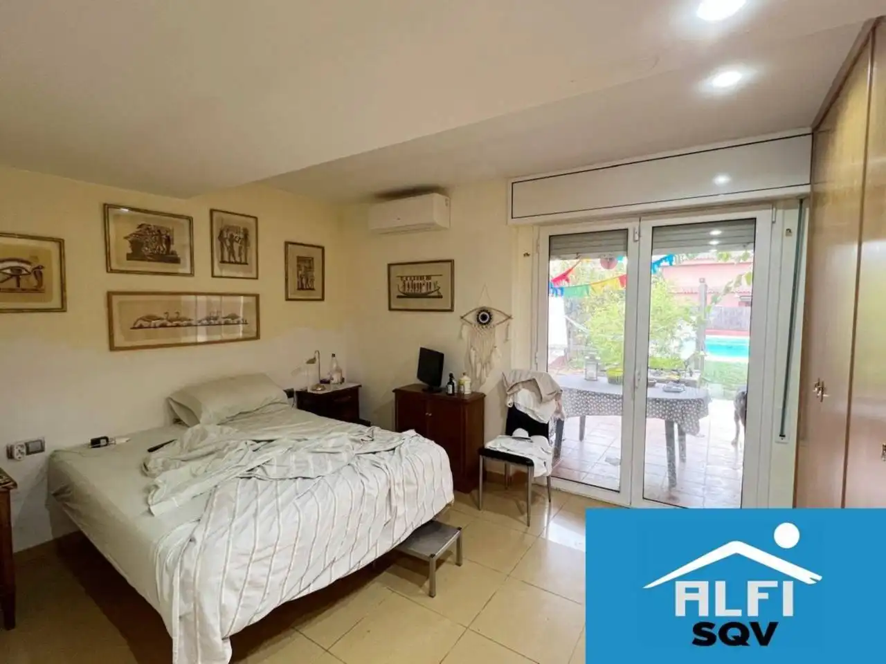 Vista exterior de Casa o xalet en venda en Sant Quirze del Vallès amb Aire condicionat, Calefacció i Jardí privat