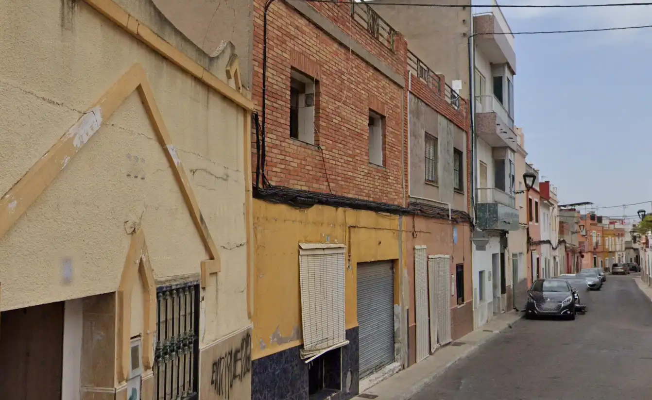 Exterior view of Houses for sale in Alzira