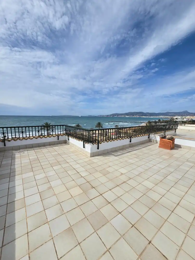Terrassa de Pis de lloguer en  Palma de Mallorca amb Calefacció, Parquet i Terrassa