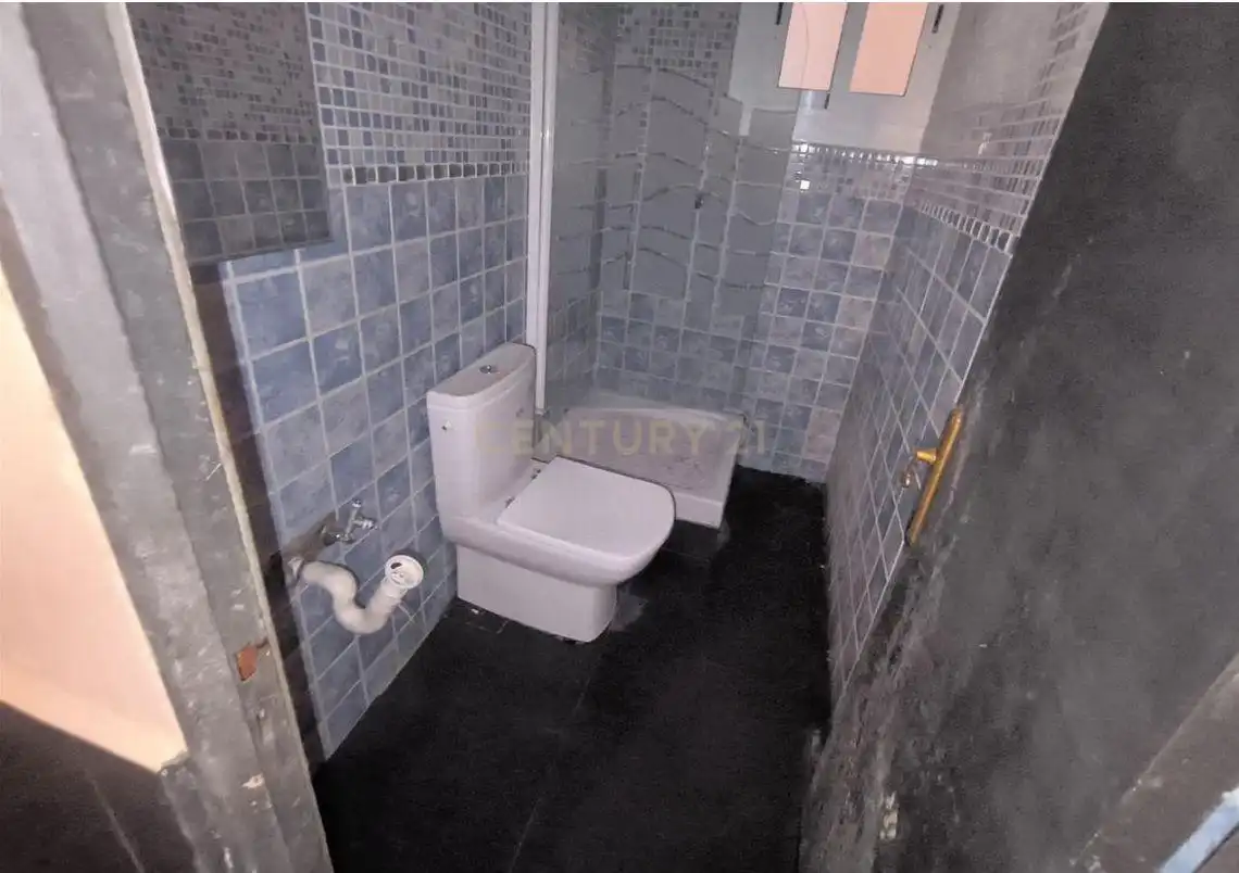 Bathroom of Flat for sale in Ripollet