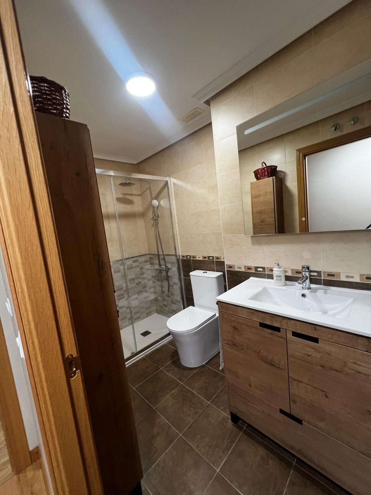 Bany de Pis en venda en Valdemoro amb Calefacció