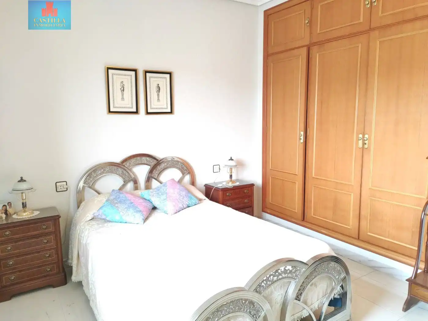 Habitación de Casa o chalet en venta en Velayos con Terraza, Trastero y Amueblado