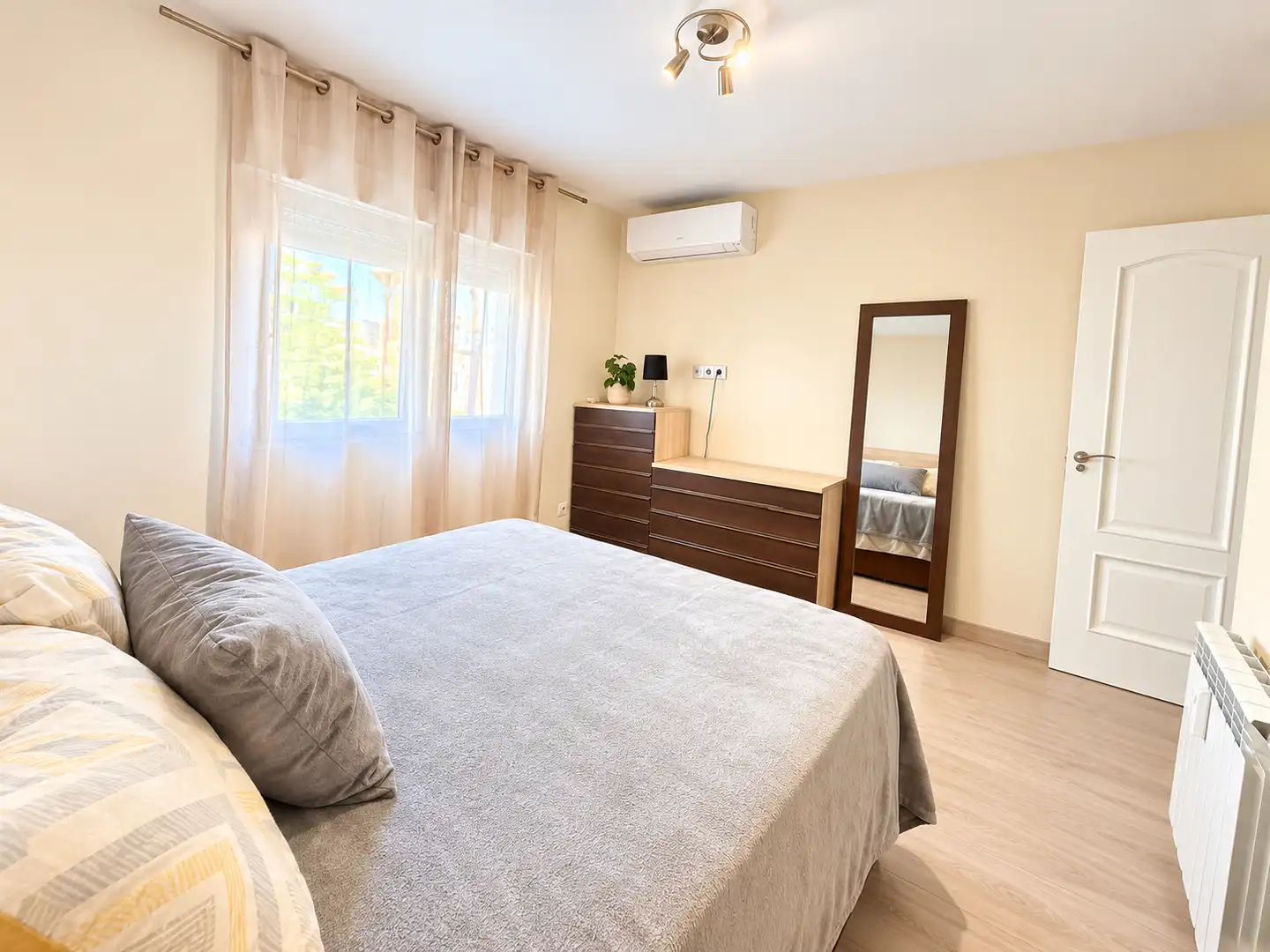 Wohnung mit Garten zum Verkauf in Travesía de Montserrat, imagen 16