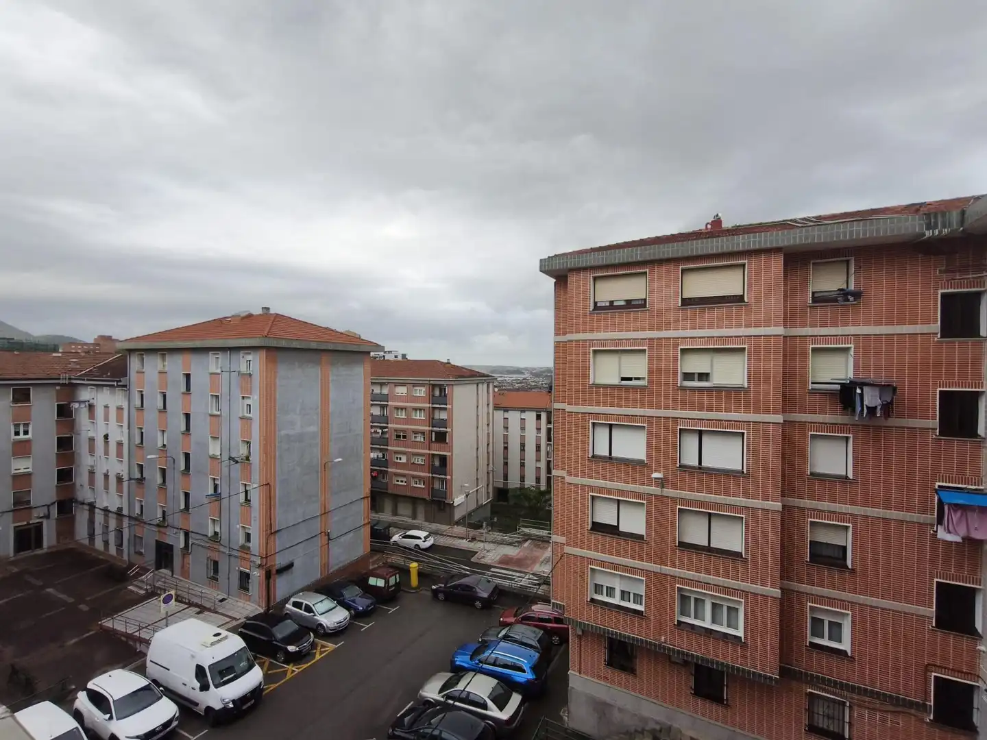 Vista exterior de Piso en venta en Sestao  con Calefacción, Trastero y Balcón