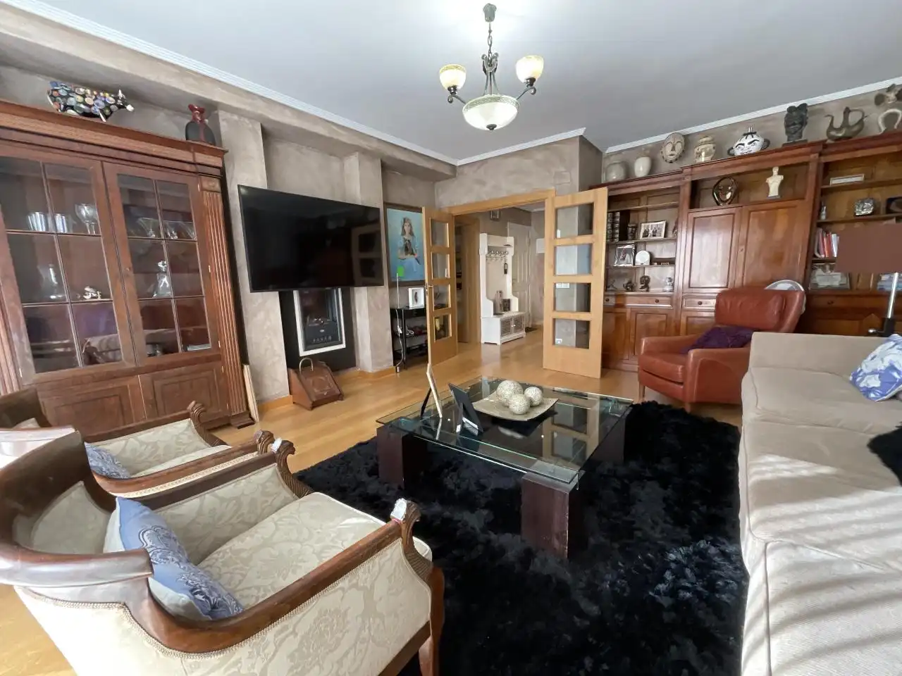 Sala d'estar de Casa adosada en venda en Cirueña amb Calefacció, Jardí privat i Parquet