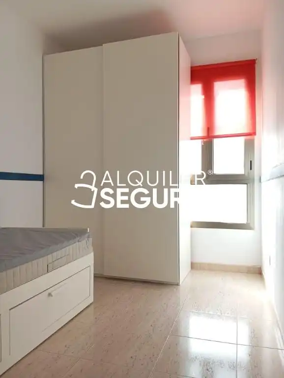 Habitación de Piso de alquiler en Telde con Trastero y Amueblado